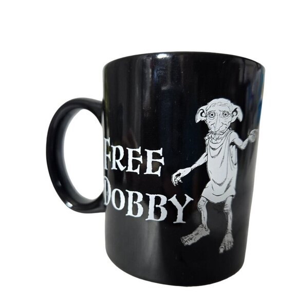 Harry Potter "Free Dobby" Dobby‎ Elf on it   Black Coffee/ Tea Mug by Paladone - Picture 1 of 9